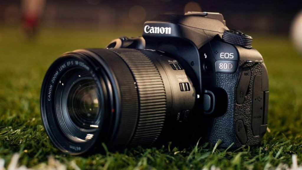Canon EOS 80D Review